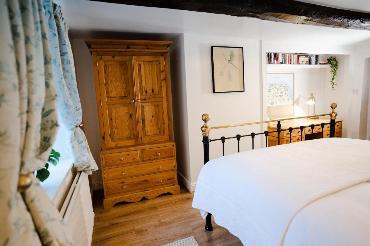 Hovell Hall Country Bed And Breakfast Норуич Екстериор снимка
