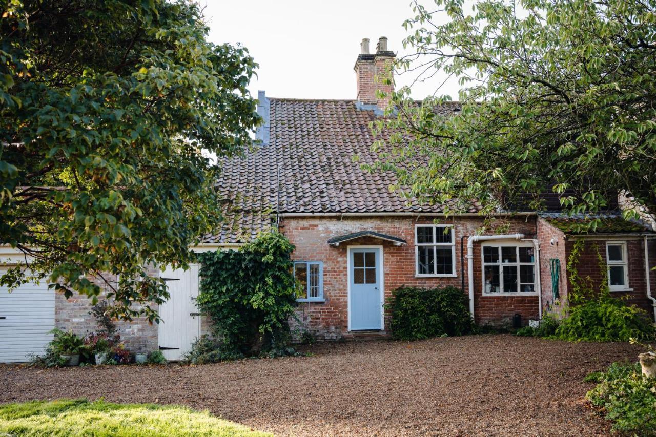 Hovell Hall Country Bed And Breakfast Норуич Екстериор снимка